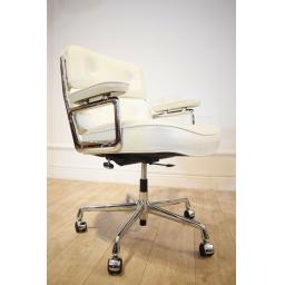 Eames white office Chair 5.jpg