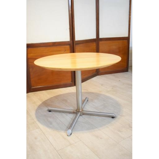 ply wood bistro table 6.jpg