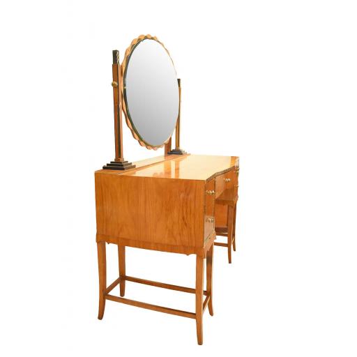 dressing table by Herbert Richter 2.jpg