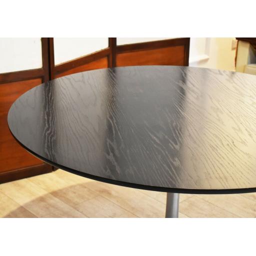 Arkana dining table 6.jpg