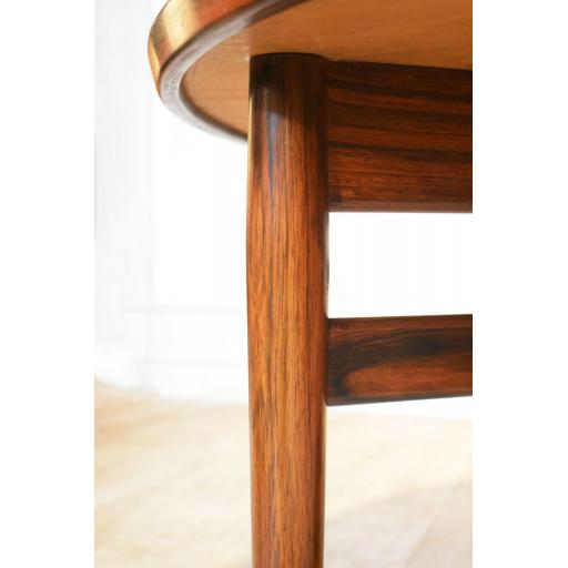 Arne Vodder Rosewood Dining 8 to go.jpg