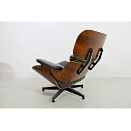 eames chair F.jpg