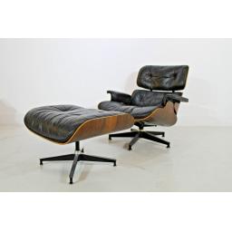 eames chair D.jpg