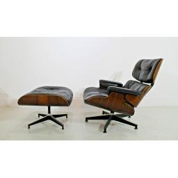 eames chair C.jpg