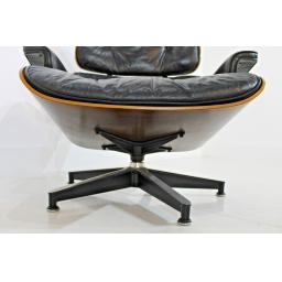 eames chair H.jpg