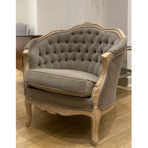 LOUIX XV ARM CHAIR e.jpg