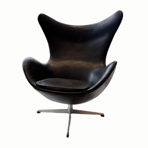 Early Arne Jacobson Egg Chair in Black Leather for Fritz Hansen