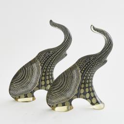 25-03-05-AntiqueModernMix19045.jpg