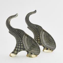 25-03-05-AntiqueModernMix19049.jpg