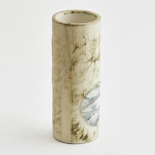 25-03-05-AntiqueModernMix19086.jpg